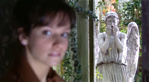 draft_lens18152480module151503054photo_1310689937weeping_angels_statue_bli_zps3f97f8a5.png