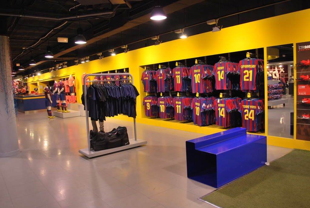 رحـــلتــي الــى بــرشلونــه +حــضــور الكــلاسيــكــو spain-barcalona380.jpg