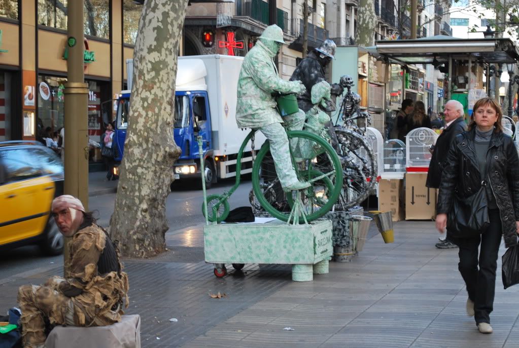 رحـــلتــي الــى بــرشلونــه +حــضــور الكــلاسيــكــو spain-barcalona408.jpg