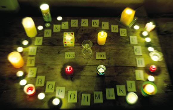 Juego de la Copa, Ouija, Juego del Lapiz