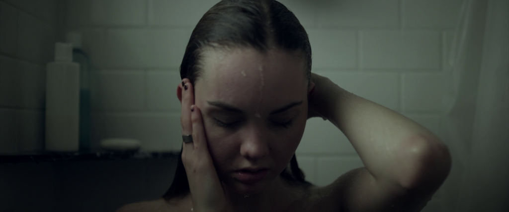 vlcsnap-2014-06-04-23h19m54s142.png