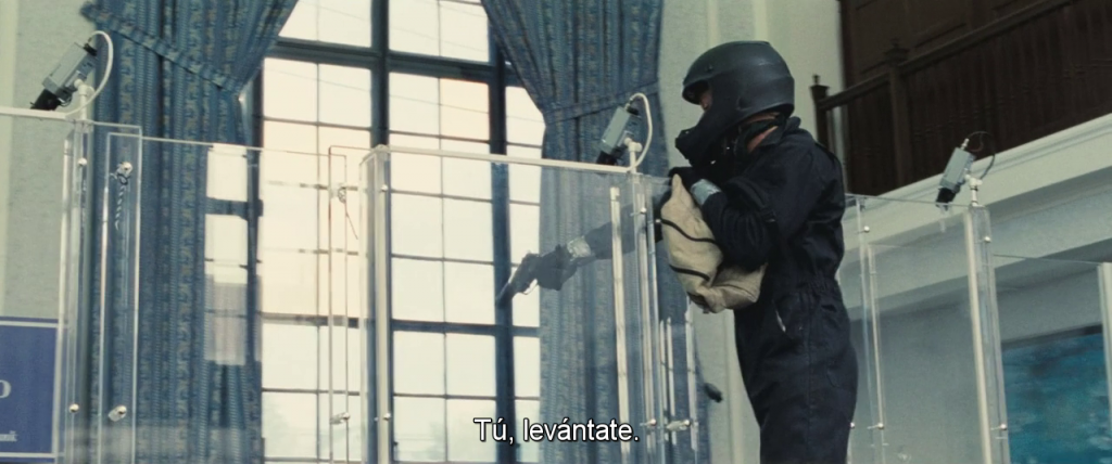 vlcsnap-2013-06-04-18h19m34s11.png