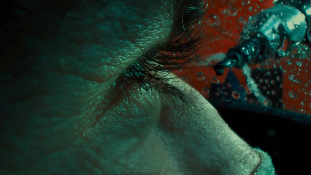 vlcsnap-2013-12-28-17h57m19s10.png