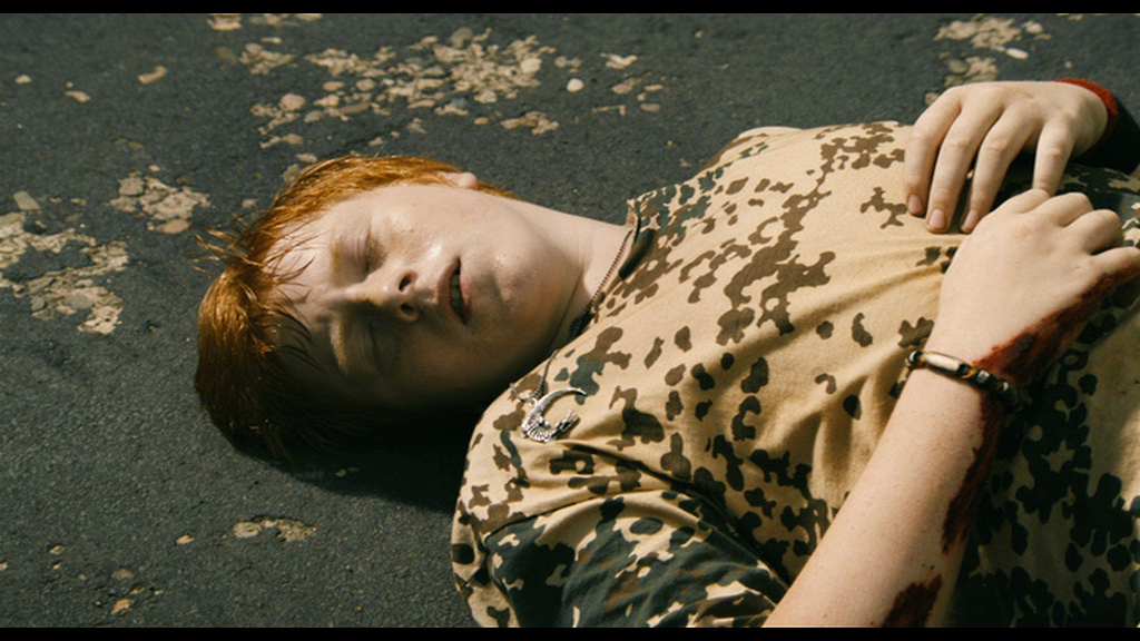vlcsnap-2013-03-20-18h30m05s6.png