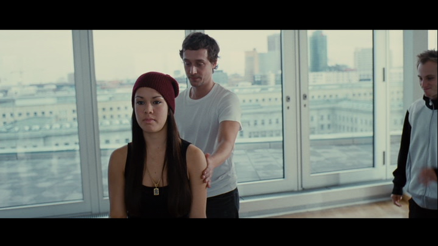 vlcsnap-2013-09-07-17h46m39s231.png