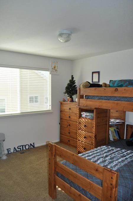  photo EastonfromdoorChristmas.jpg