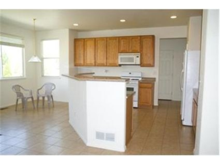  photo NewHouse_06_kitchen.png