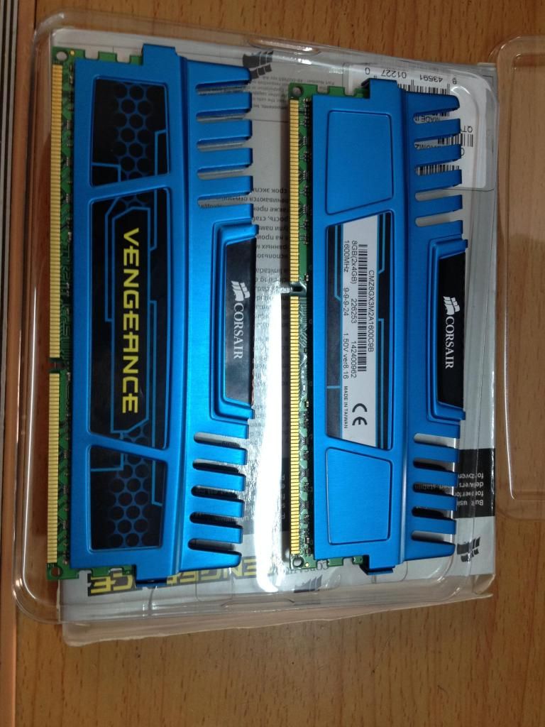 VGA GIGA HD7950,SSD 60-128GB,Ram 8GB Corsair Vengeance,LCD 24'' LG,i7 4770,i5 4570... - 4