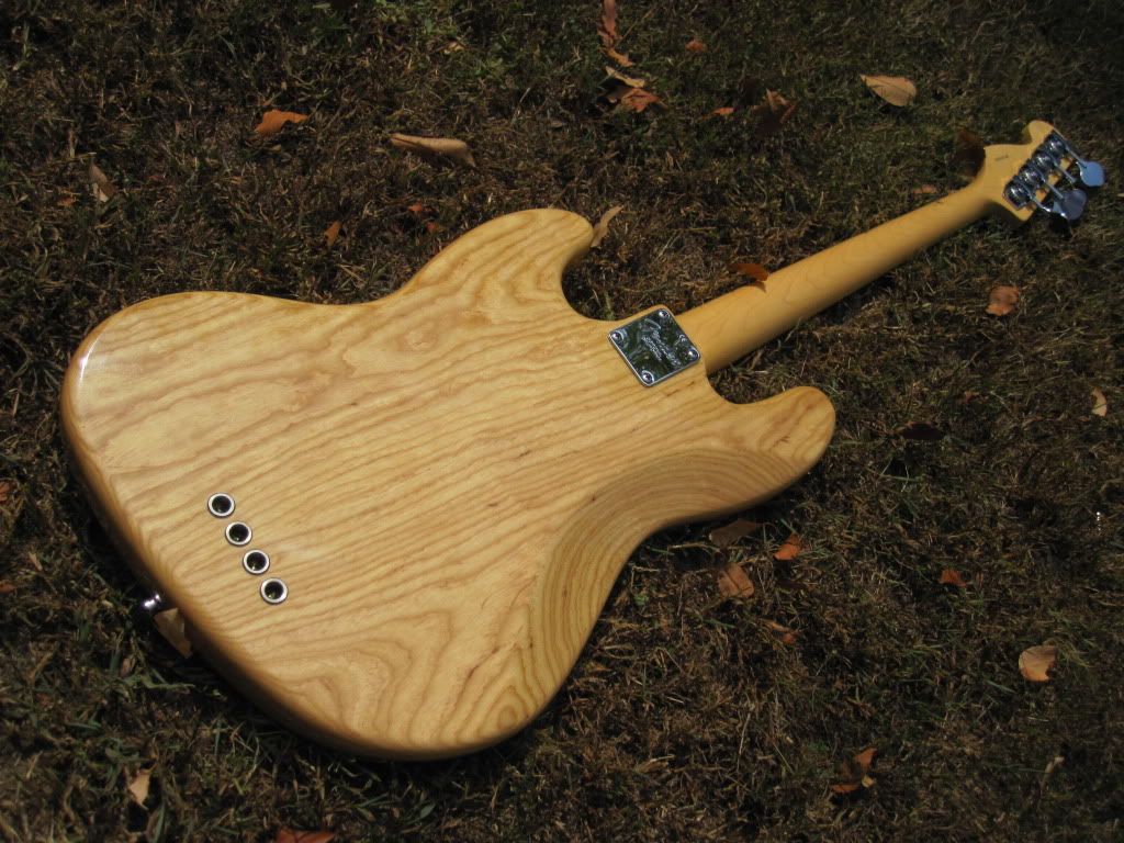 http://i968.photobucket.com/albums/ae169/nutdog/jazz/IMG_2318.jpg